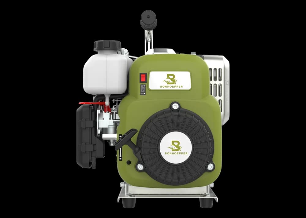 Gasoline Water Pump thumbnail 3